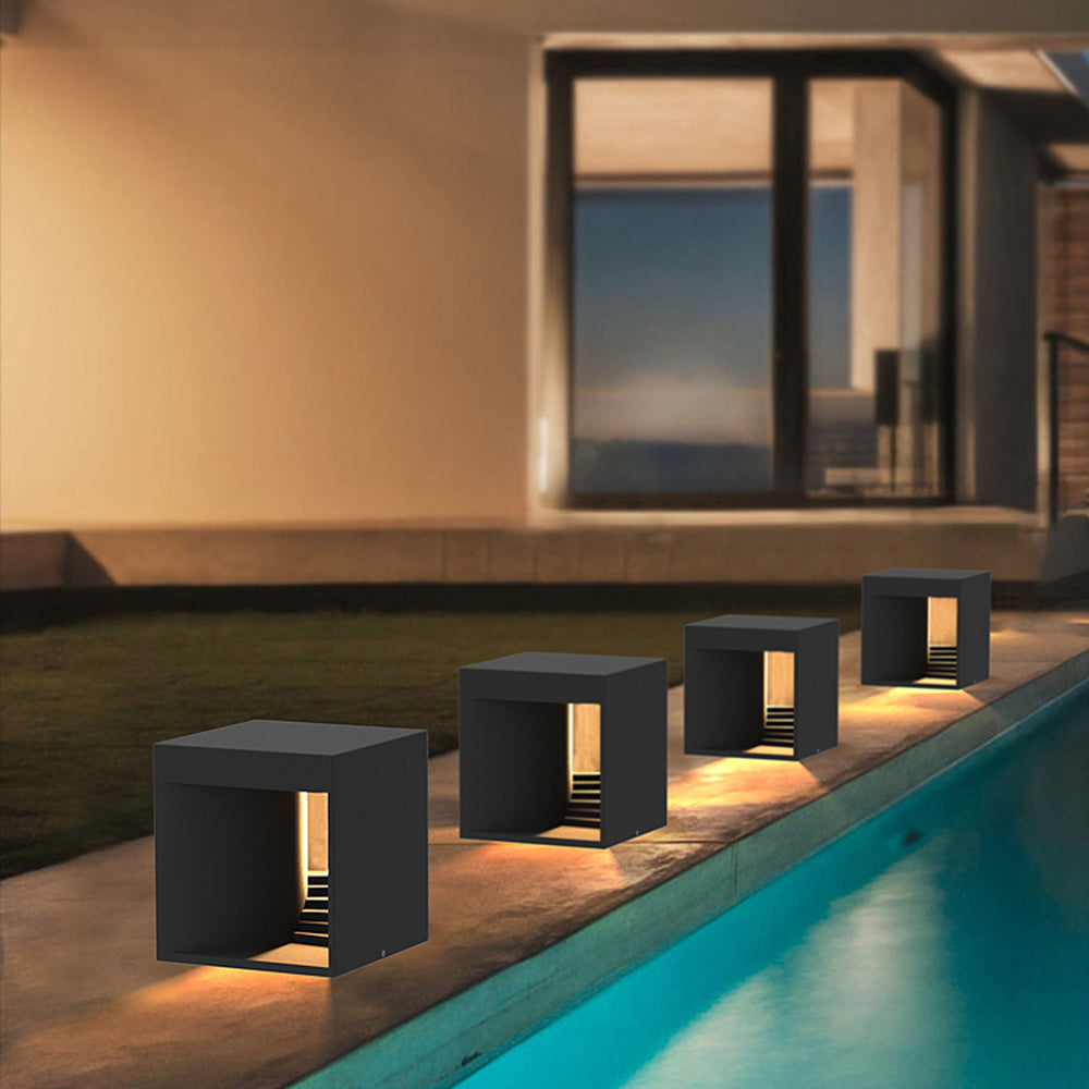 Tilegor Minimalist Waterproof Cuboid Rechargeable/Solar Lamp de Table, Black/White
