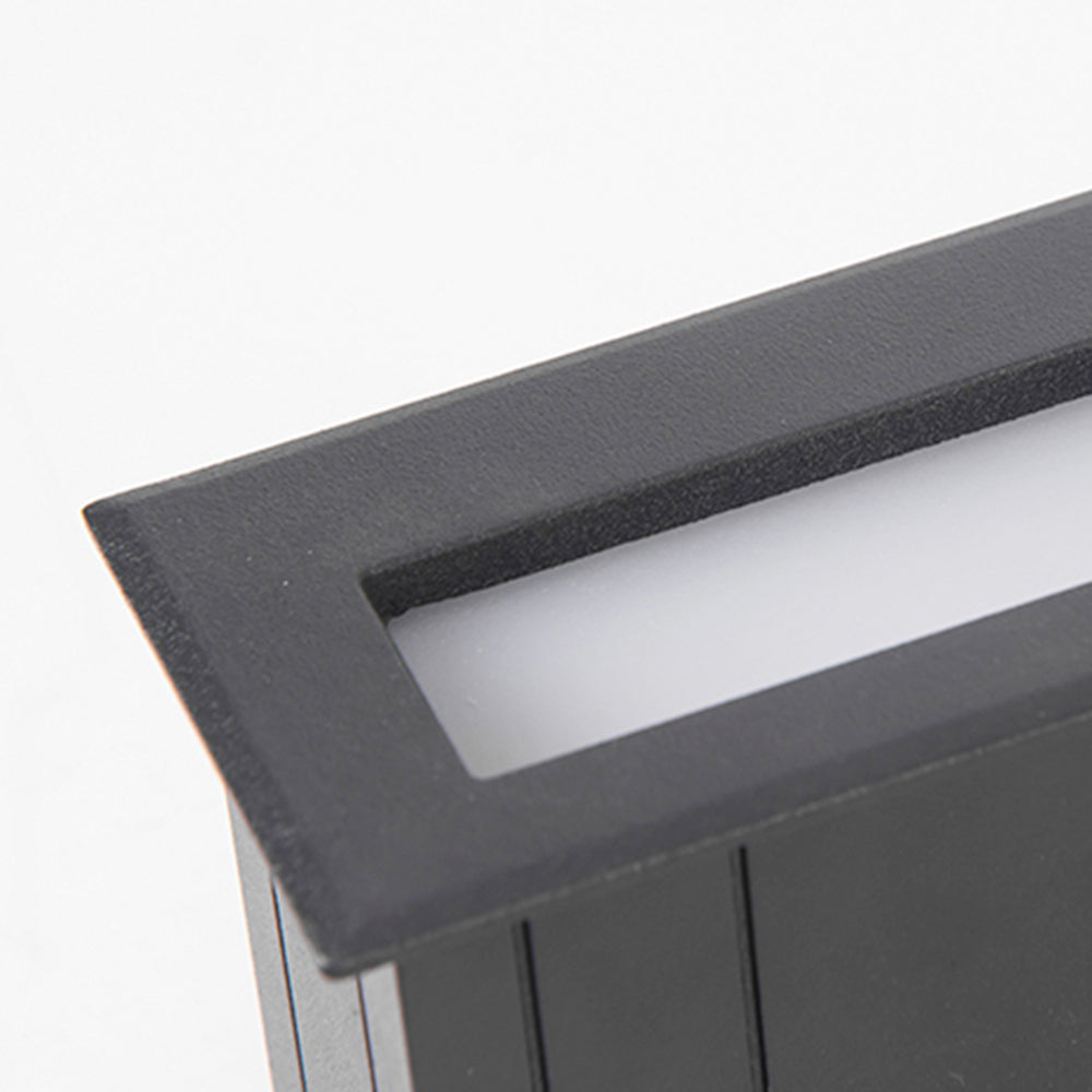 Calvorn Step Light Modern Rectangular Black Outdoor-Relic Pieces