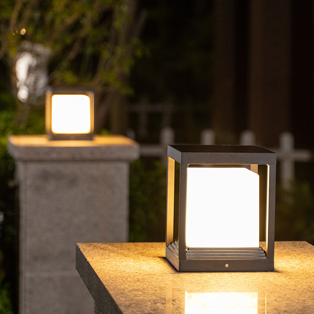Kelaban Modern Rectangular Metal Outdoor Lamps, Black