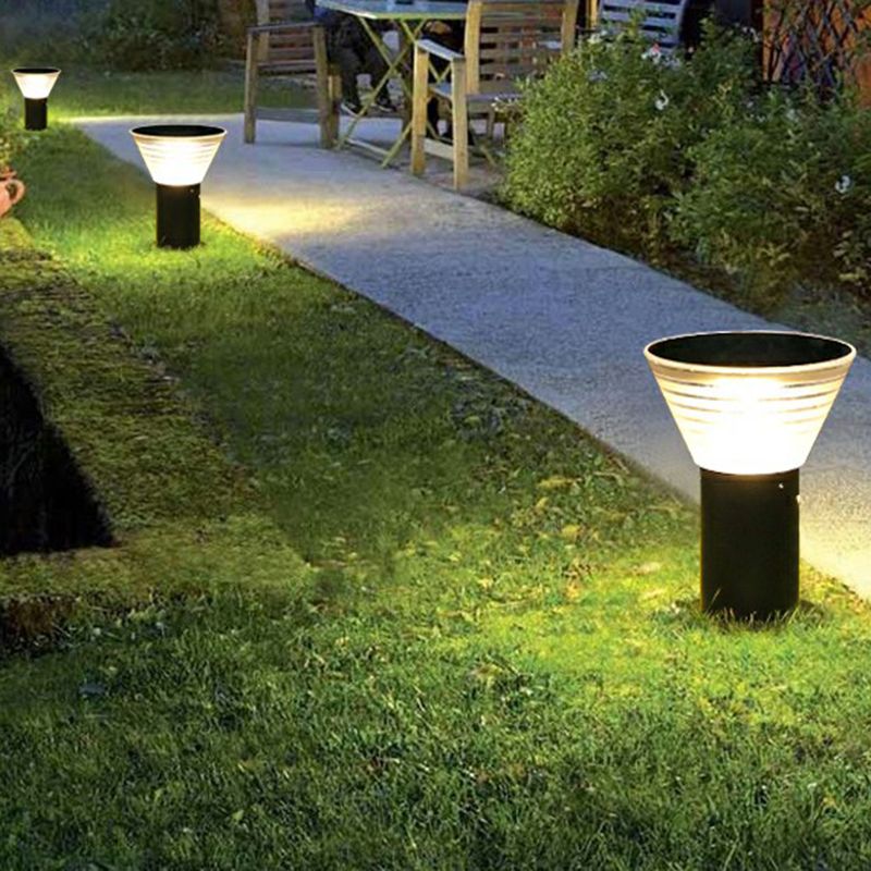 Koboper Modern Conical Solar Outdoor Bollard Light, Black