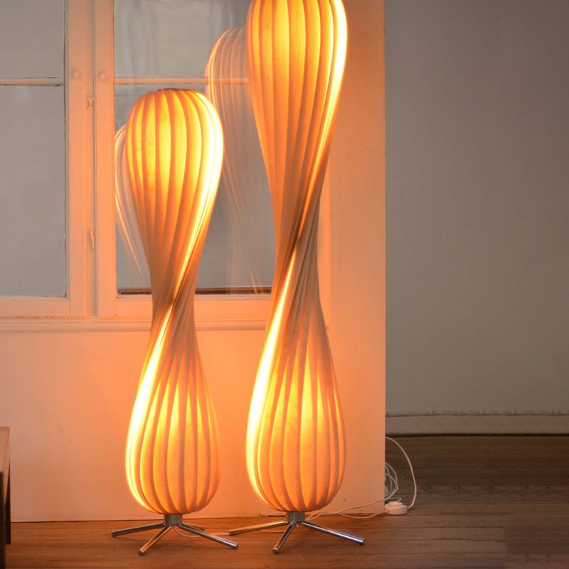 Molekut Modern Twisted Wood Floor Lamp, Wood Color