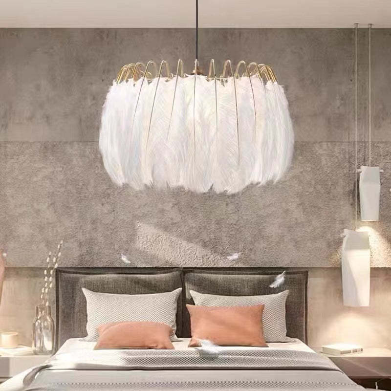 Nasesil Elegant Feather Pendant Light, Black/White, Bedroom/Living Room