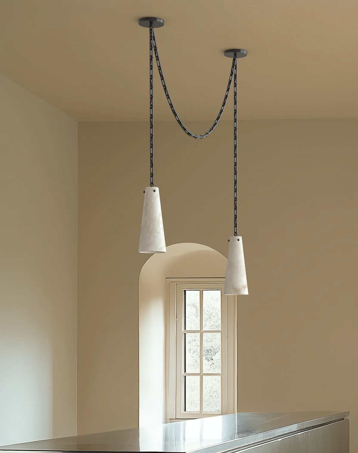 Nivivissa Alabaster Chandelier