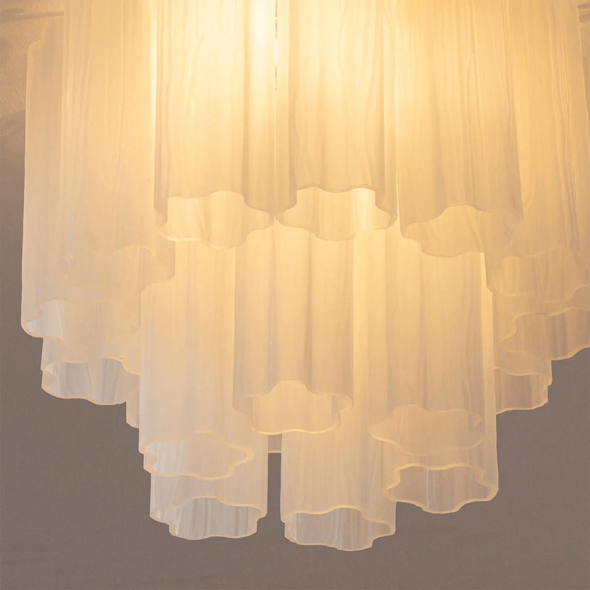 Serin Ceiling Lamp Pink Waterfall Style