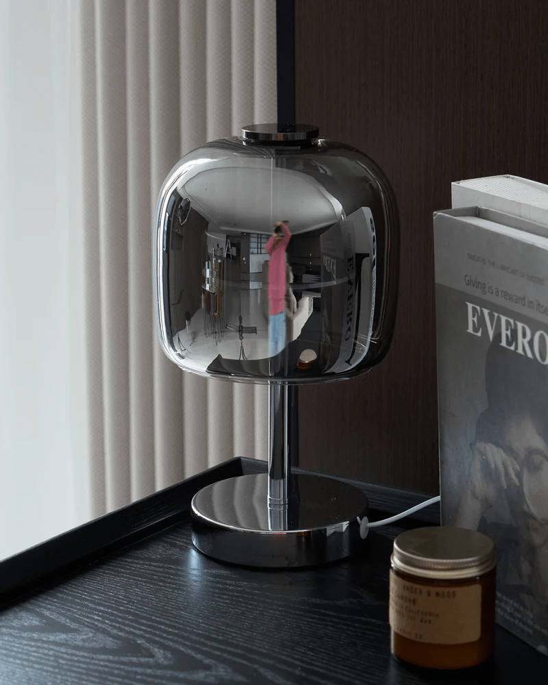 Viraelaine Table Lamp