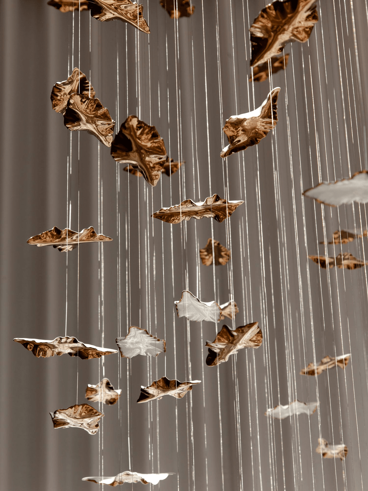 Folia Leaf Twisted Sculptural Customize Chandelier