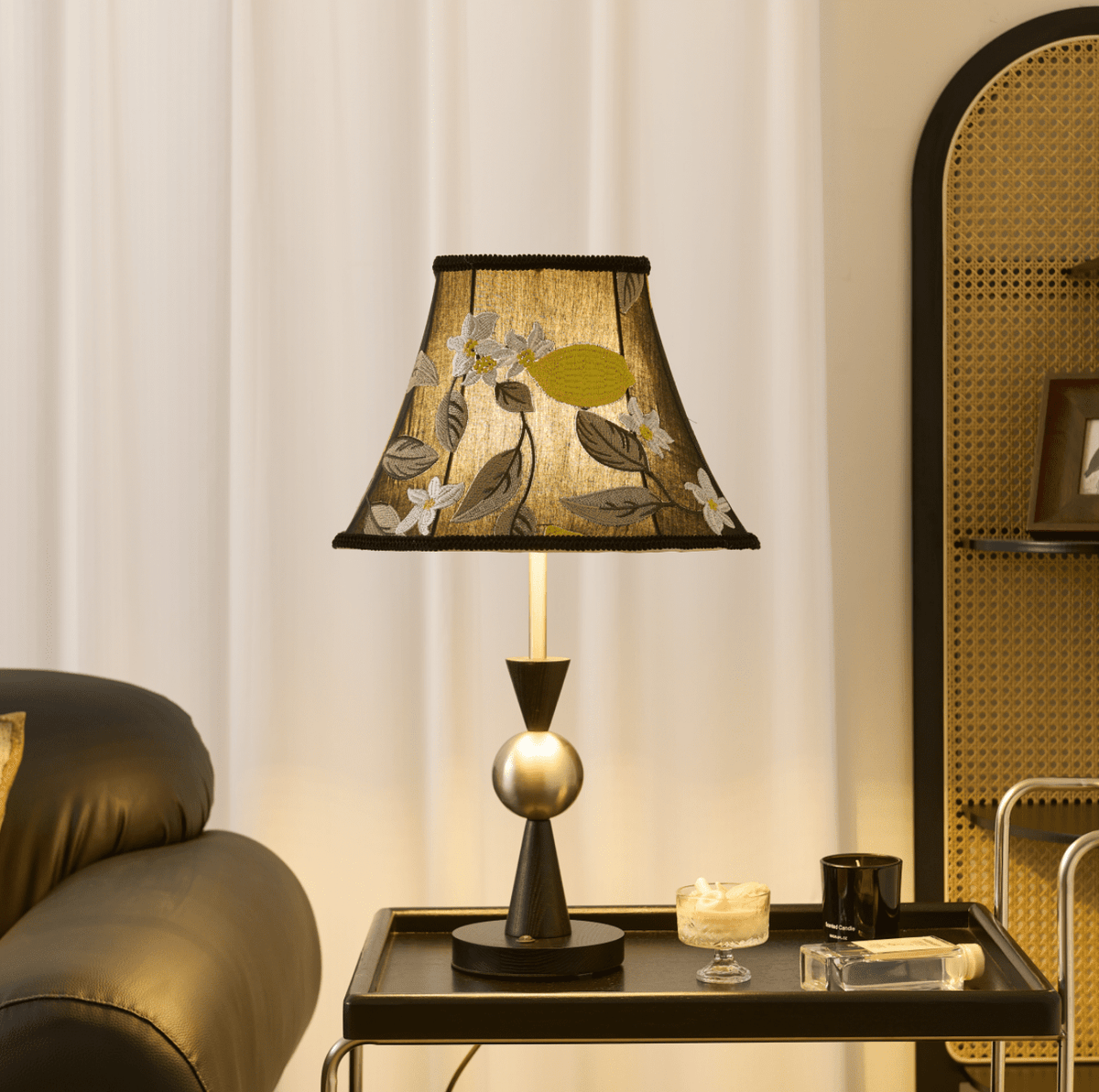 Renarella Bloom Table Lamp