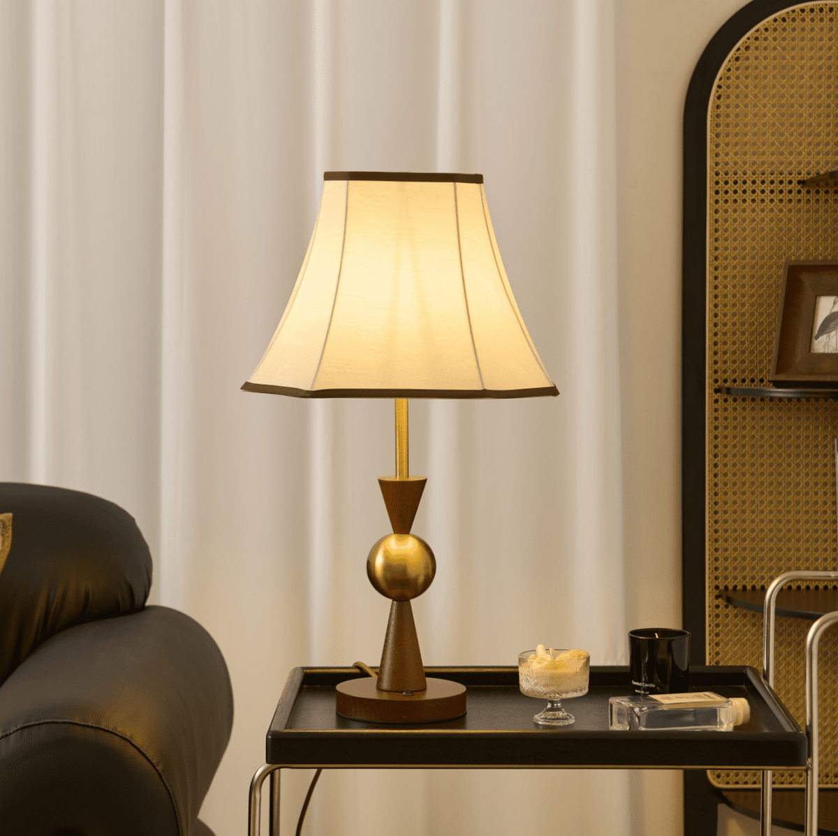 Renarella Bloom Table Lamp