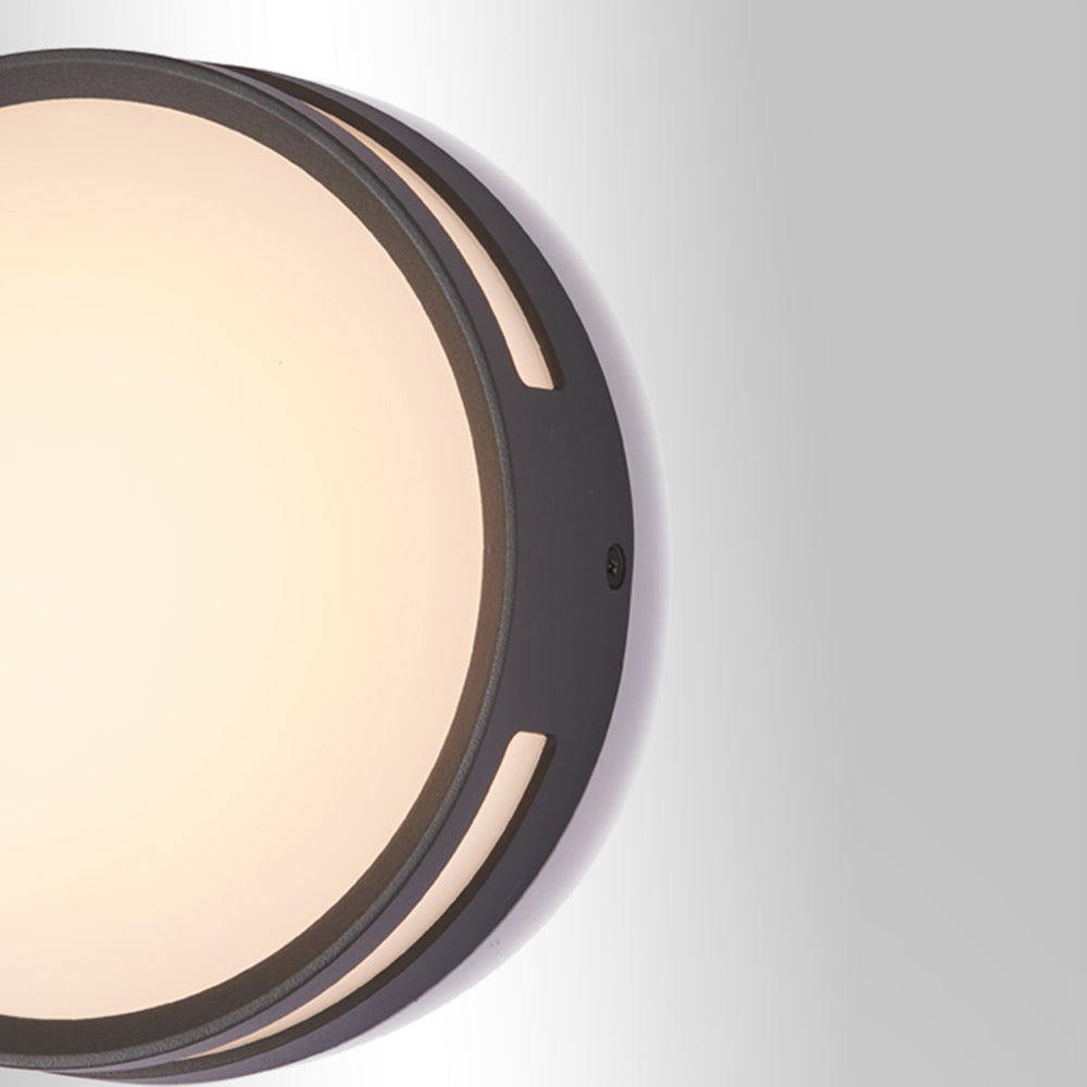 Verupes Modern Round Metal/ Outdoor Waterproof Wall Lamp, Black