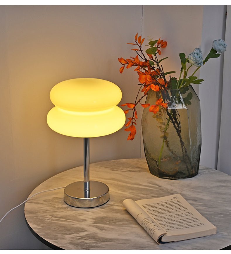 Celieria Orbit Glass Table Lamp