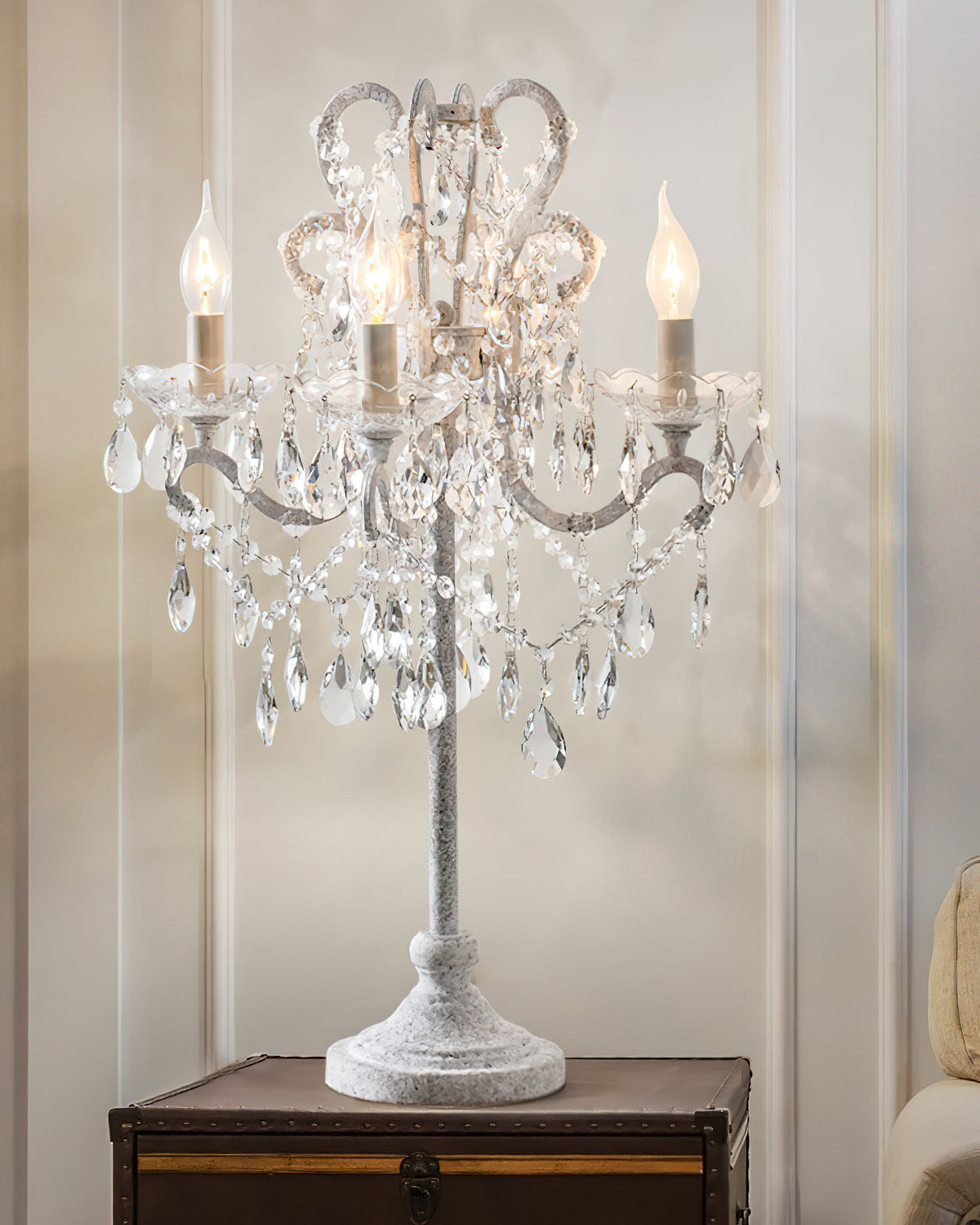 Elyineria Crystal Table Lamp