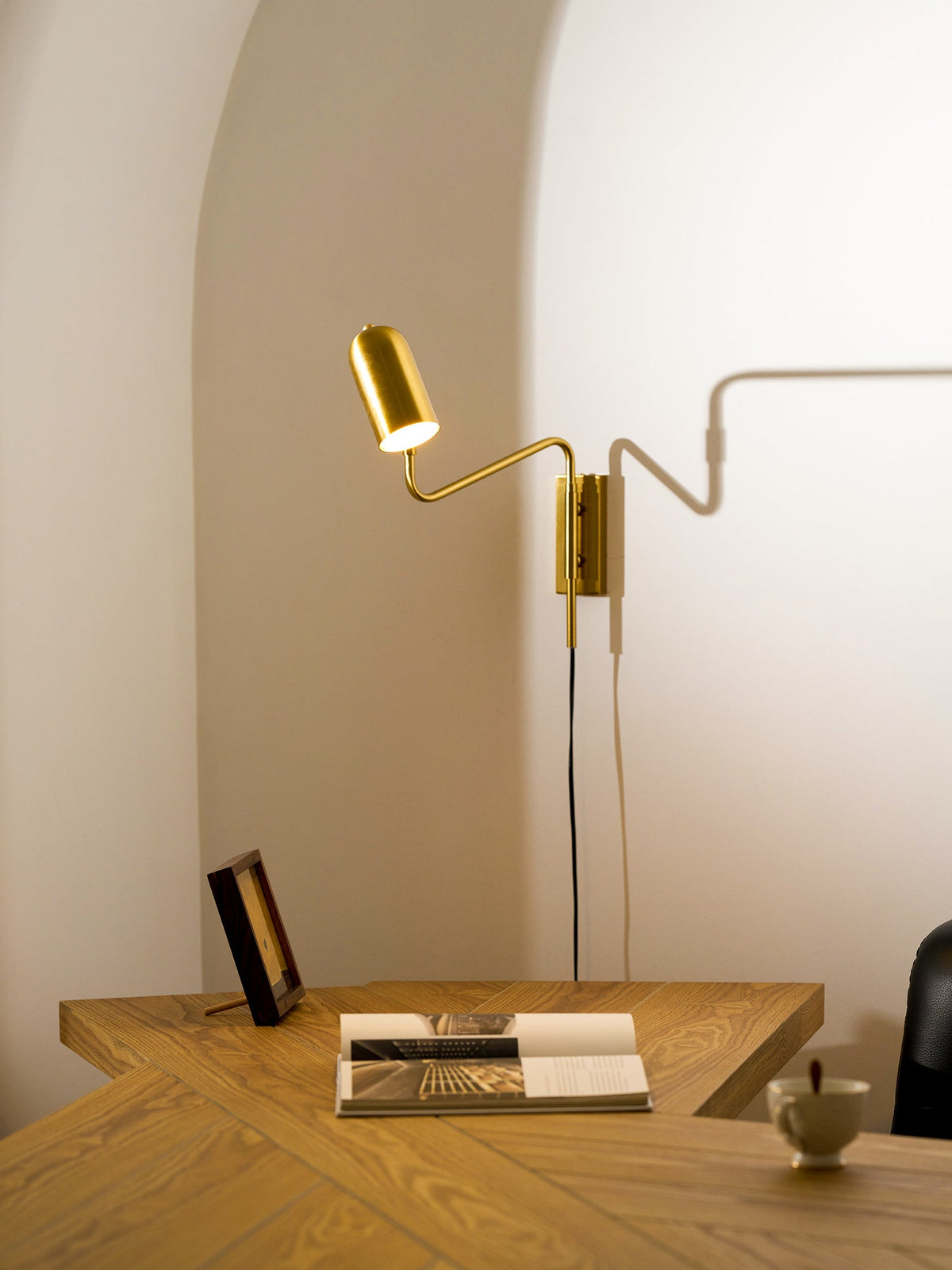 Marqel Indoor Wall Lamp