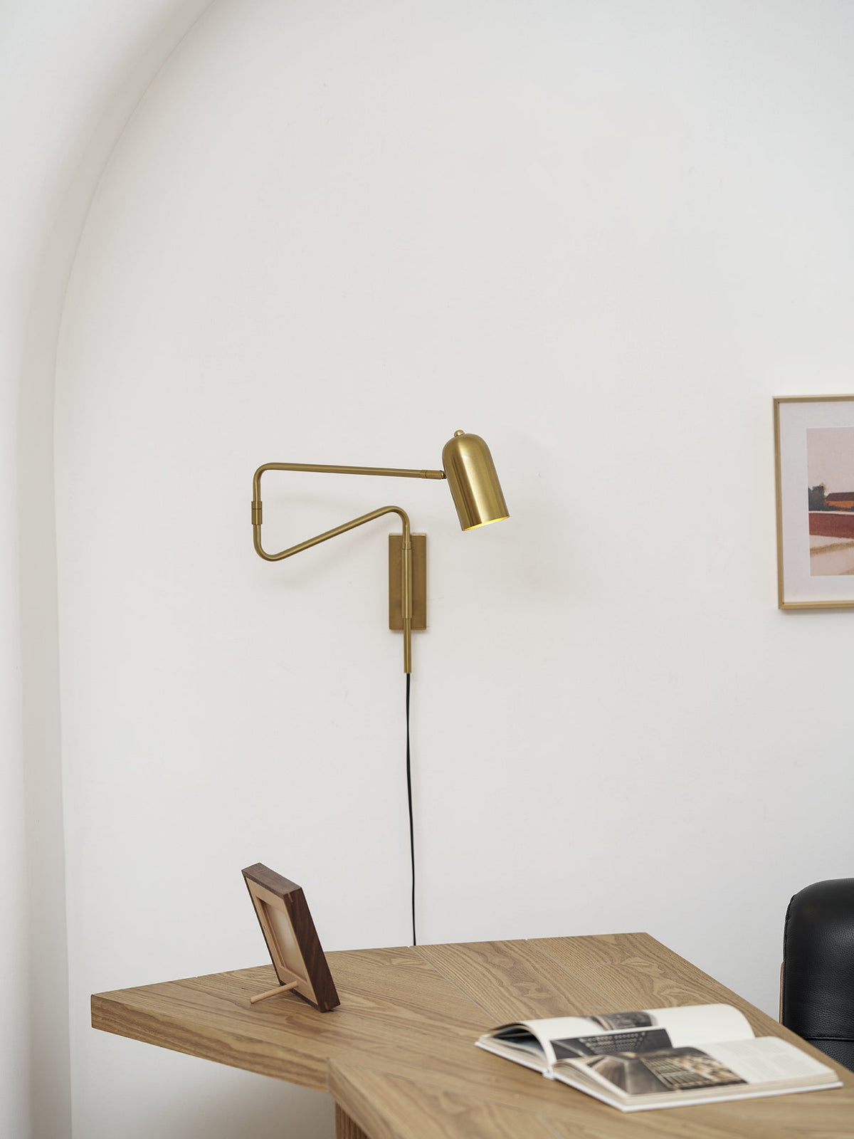 Marqel Indoor Wall Lamp