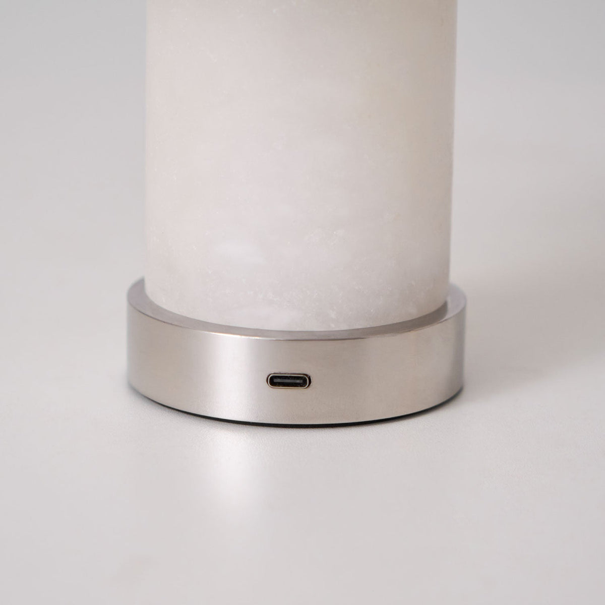 Eurnoran Mushroom Shaped Alabaster Table Lamp