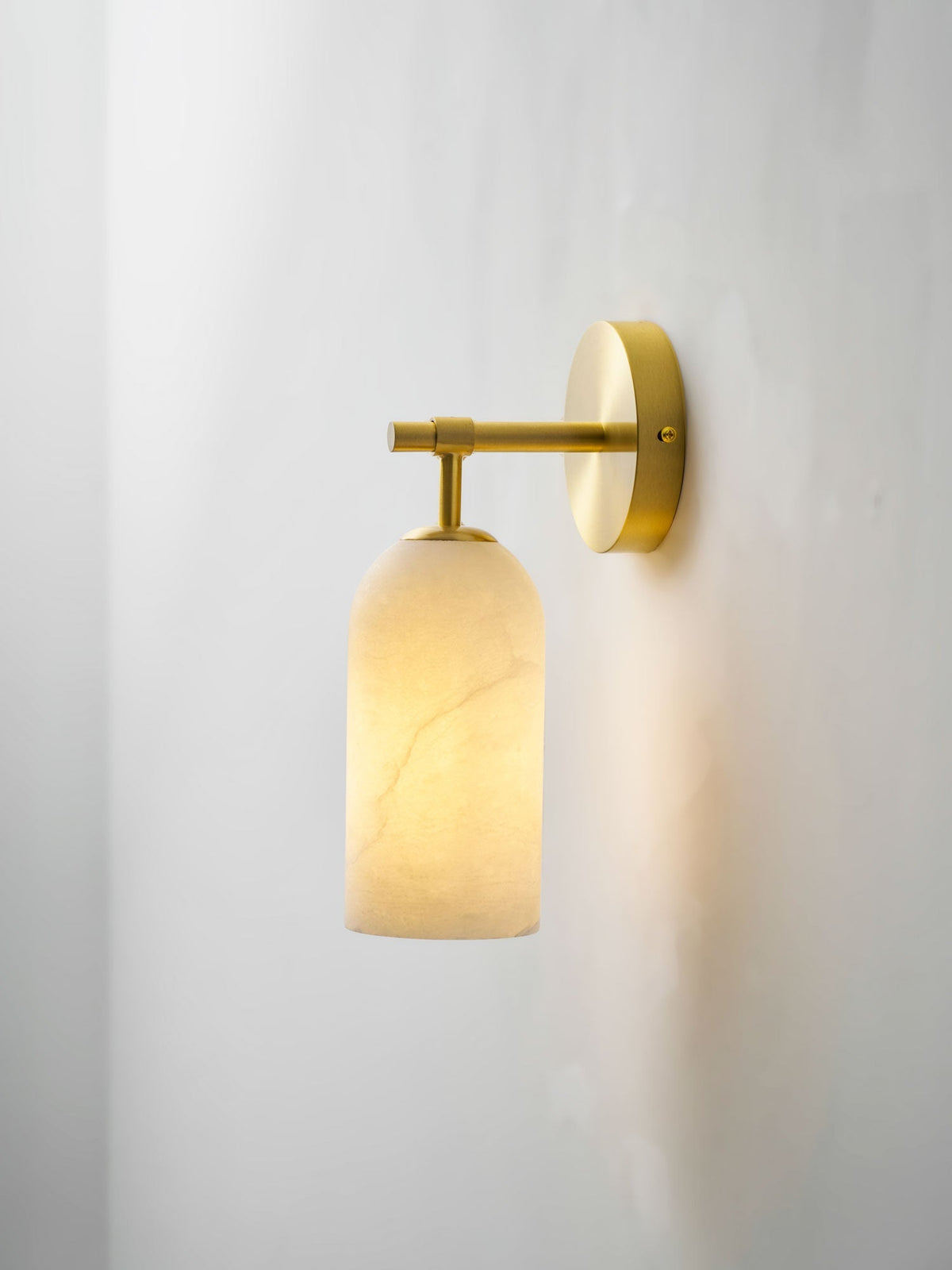 Albelaine Pillar Alabaster Wall Sconce