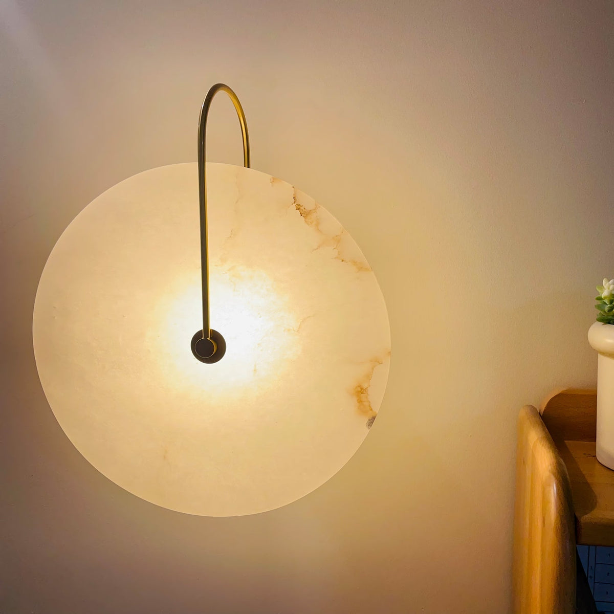 Kristy Alabaster LED Wall Lamp Round Iconic Circular-Relic Pieces