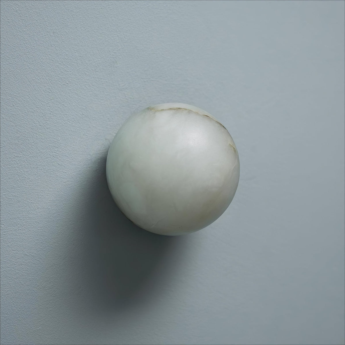 Navo Alabaster Mini Orb Wall Lamp