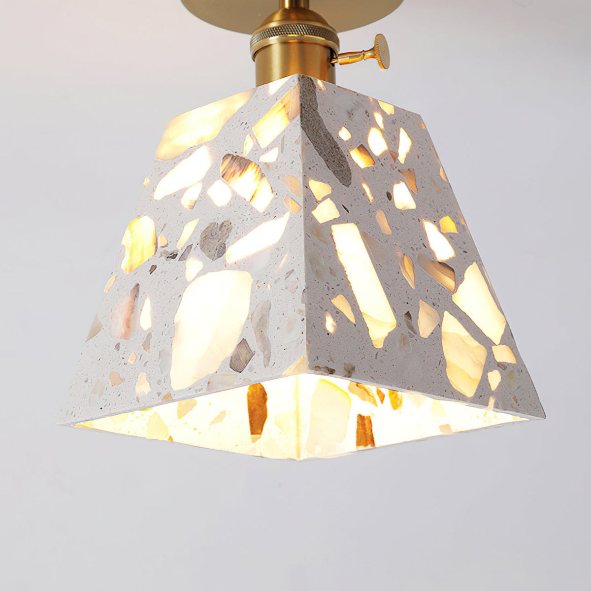 Avenerora Ceiling Light
