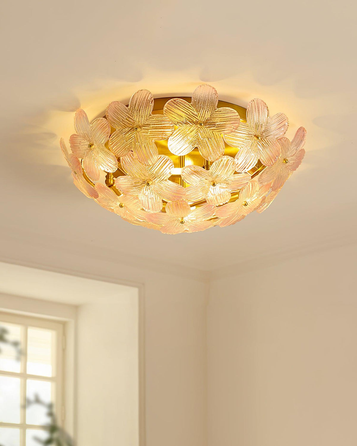Lumalaya Ceiling Light