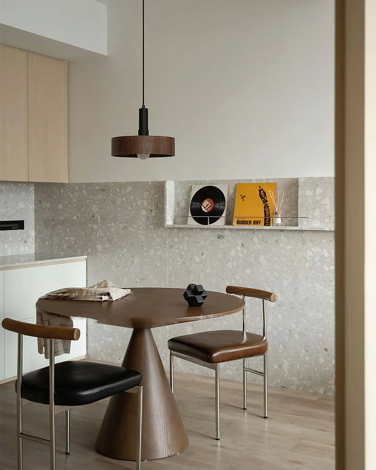 Angilia Pendant Light