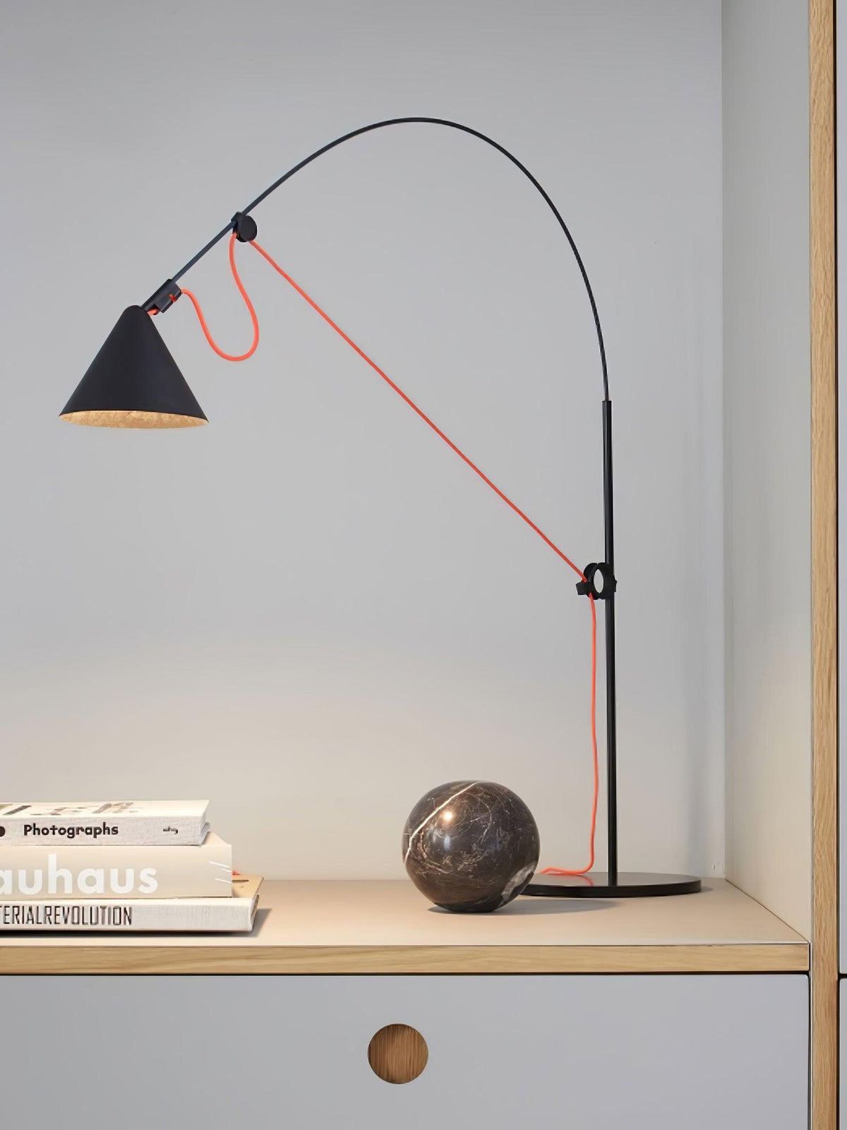 Caleielle Minimalist Table Lamp