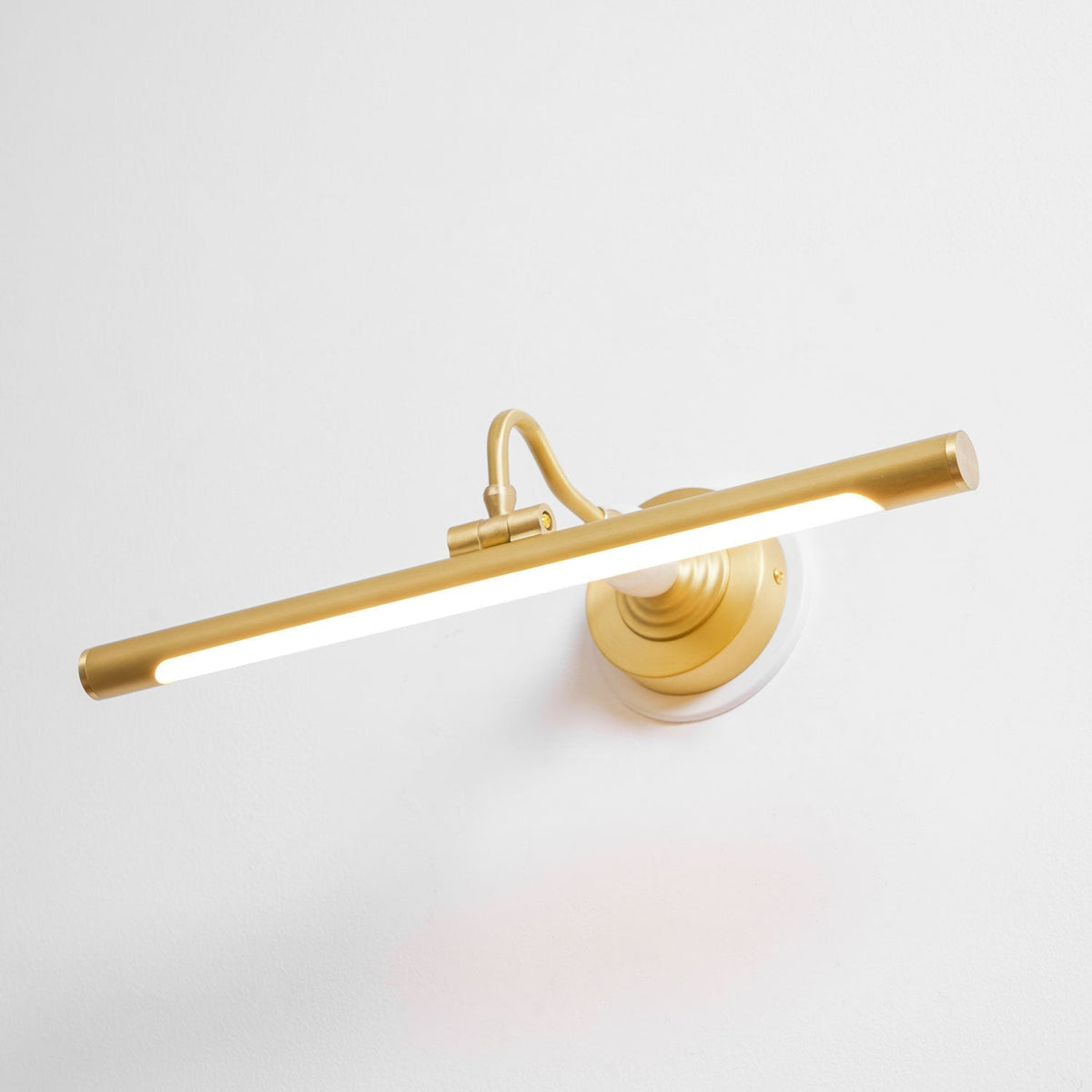 Havenview Art Linear Indoor Wall Light
