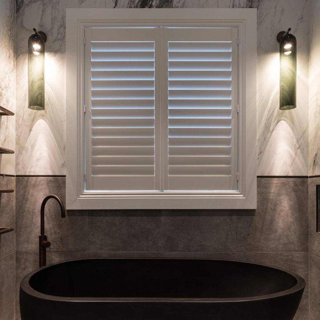 Renenelle Sconce