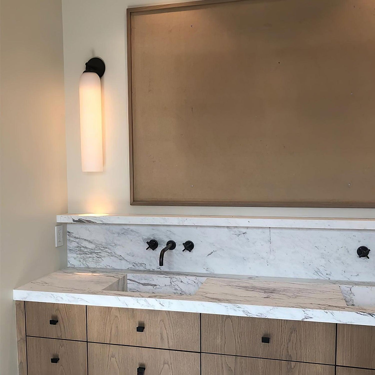 Renenelle Sconce