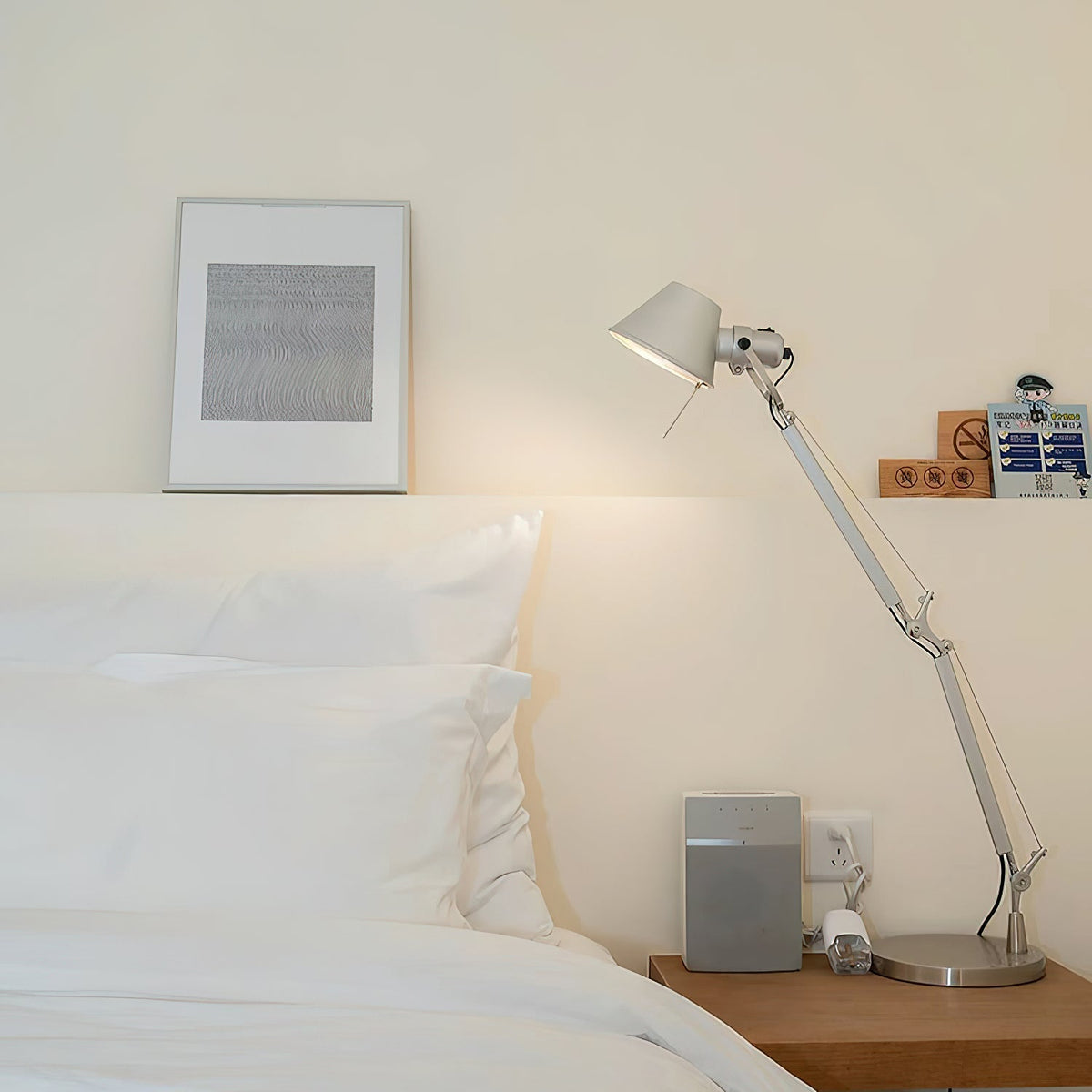Vaskyl Table Lamp