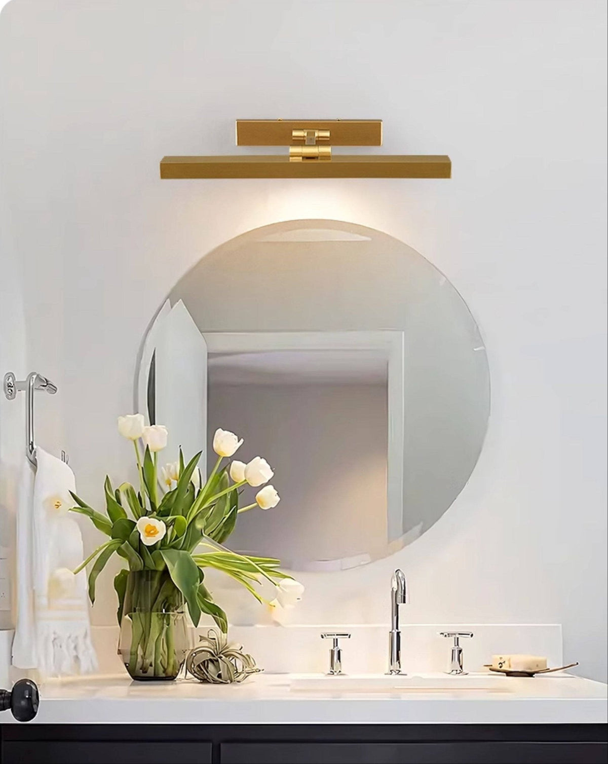 Renoeria Linear Wall Lamp