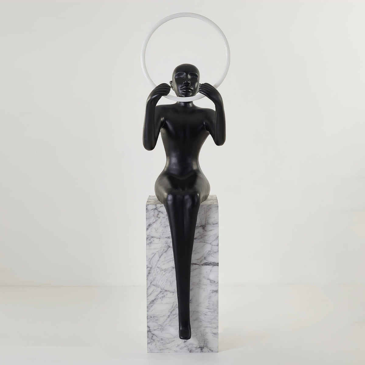 Aurolia Floor Lamp