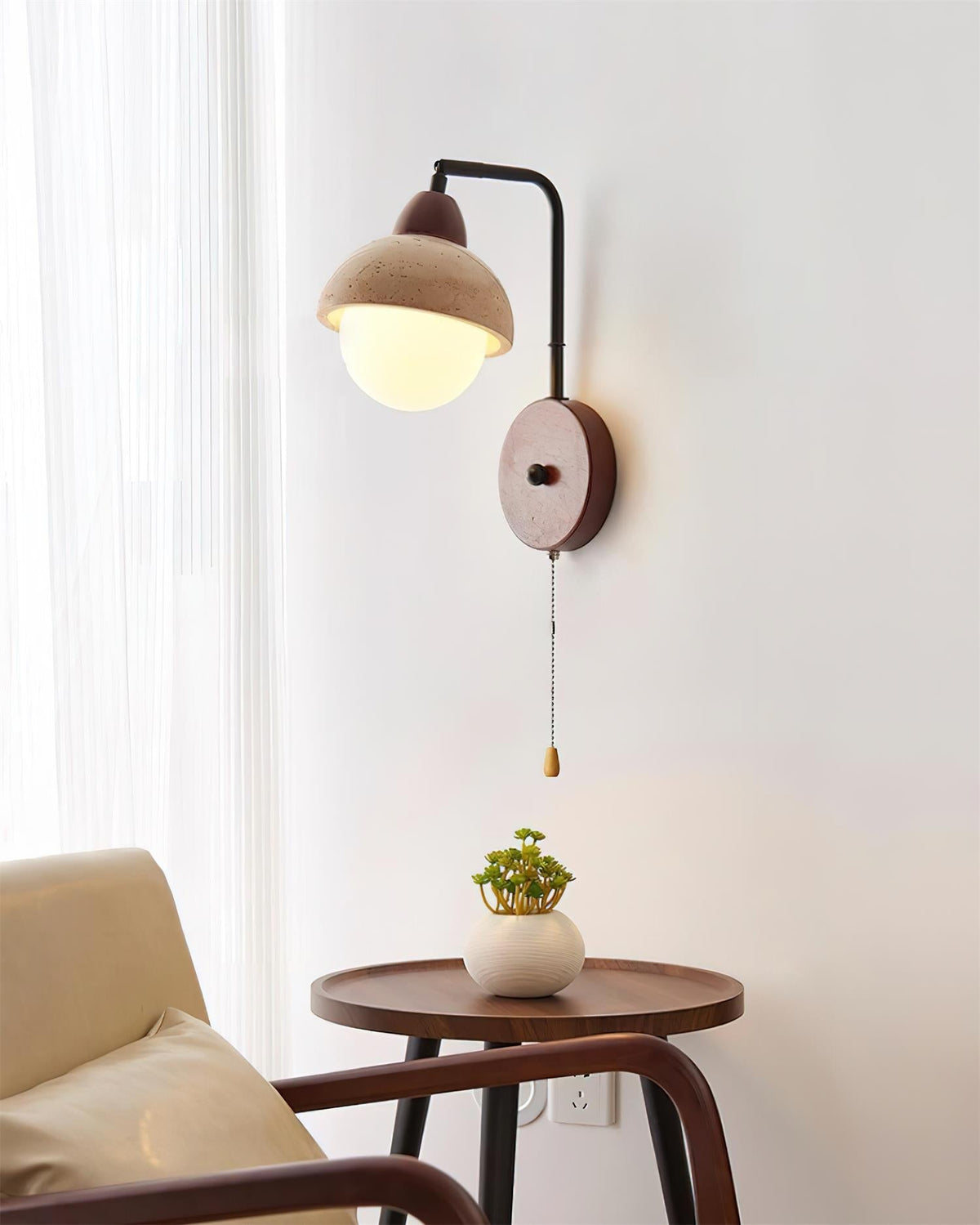 Elaivise Wall Lamp