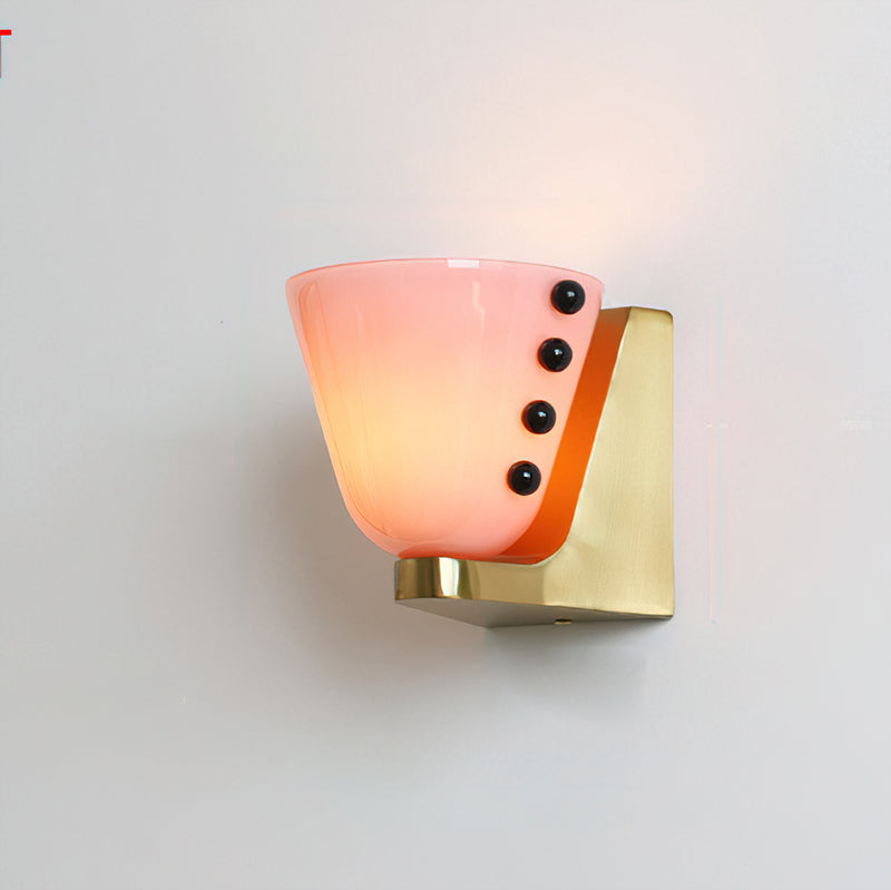 Emeranthe Wall Lamp