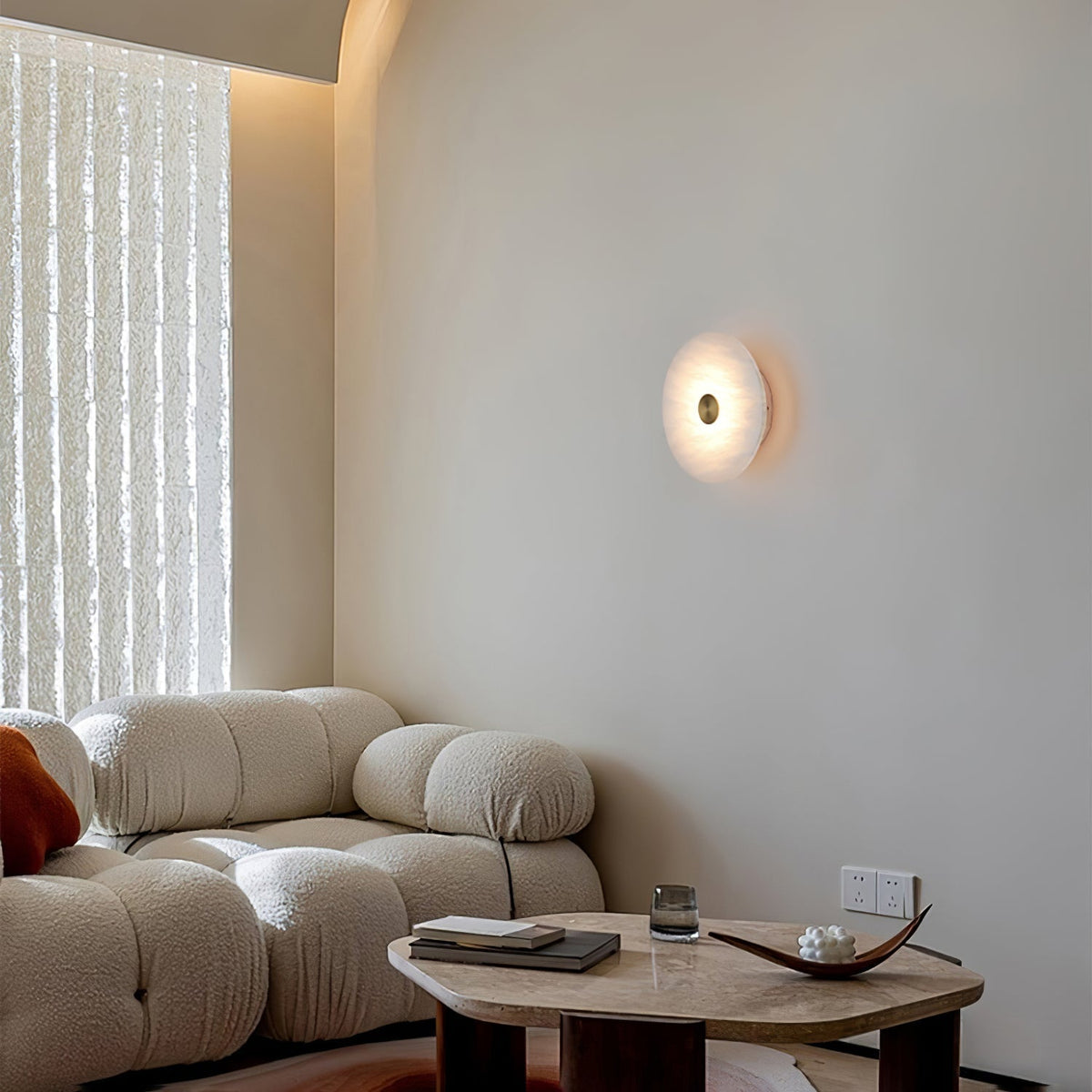 Ildvuvyu Alabaster Wall Lamp-Relic Pieces