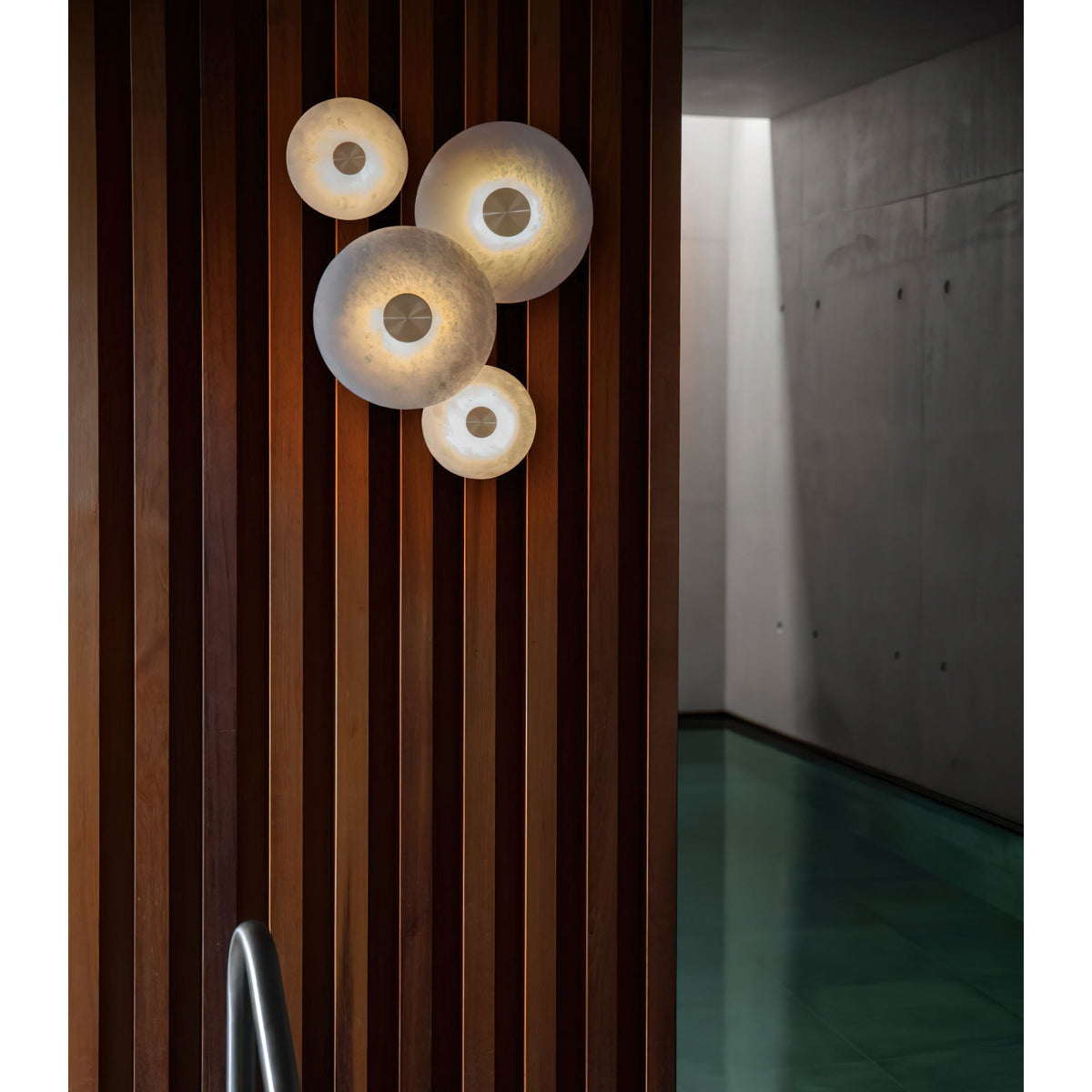 Ildvuvyu Alabaster Wall Lamp-Relic Pieces