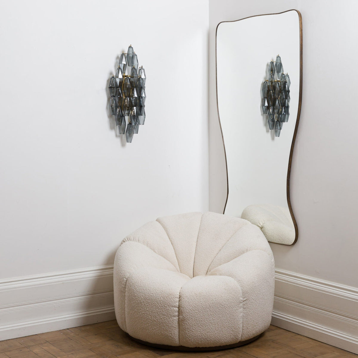 Zyrelis Polyhedral Glass Sconce