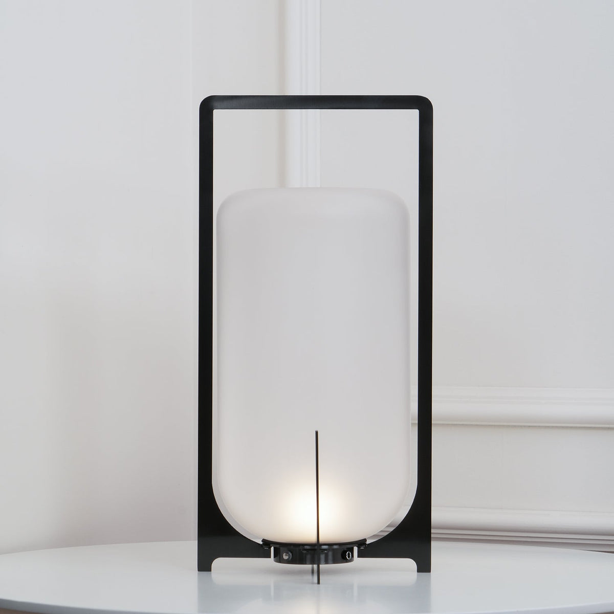 Calderis Black Twilight Lantern Table Lamp