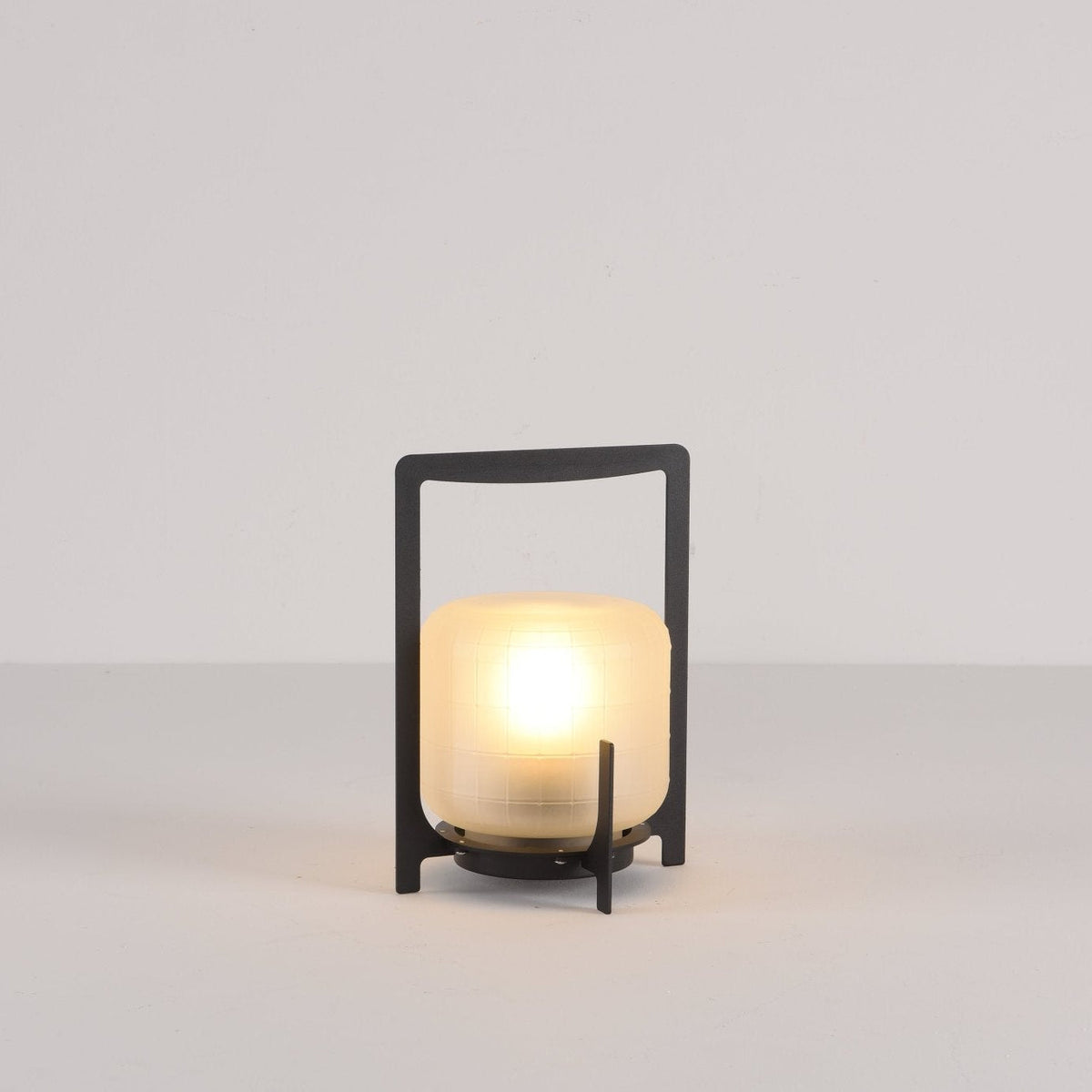 Calderis Black Twilight Lantern Table Lamp