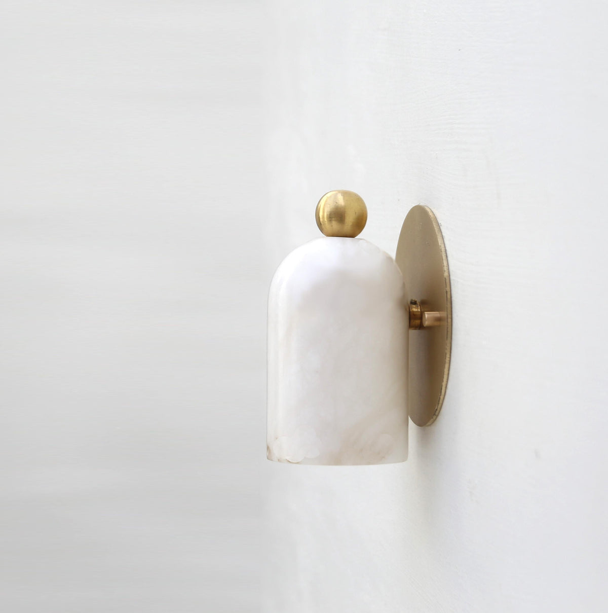 Bombelles Alabaster Wall Lamp
