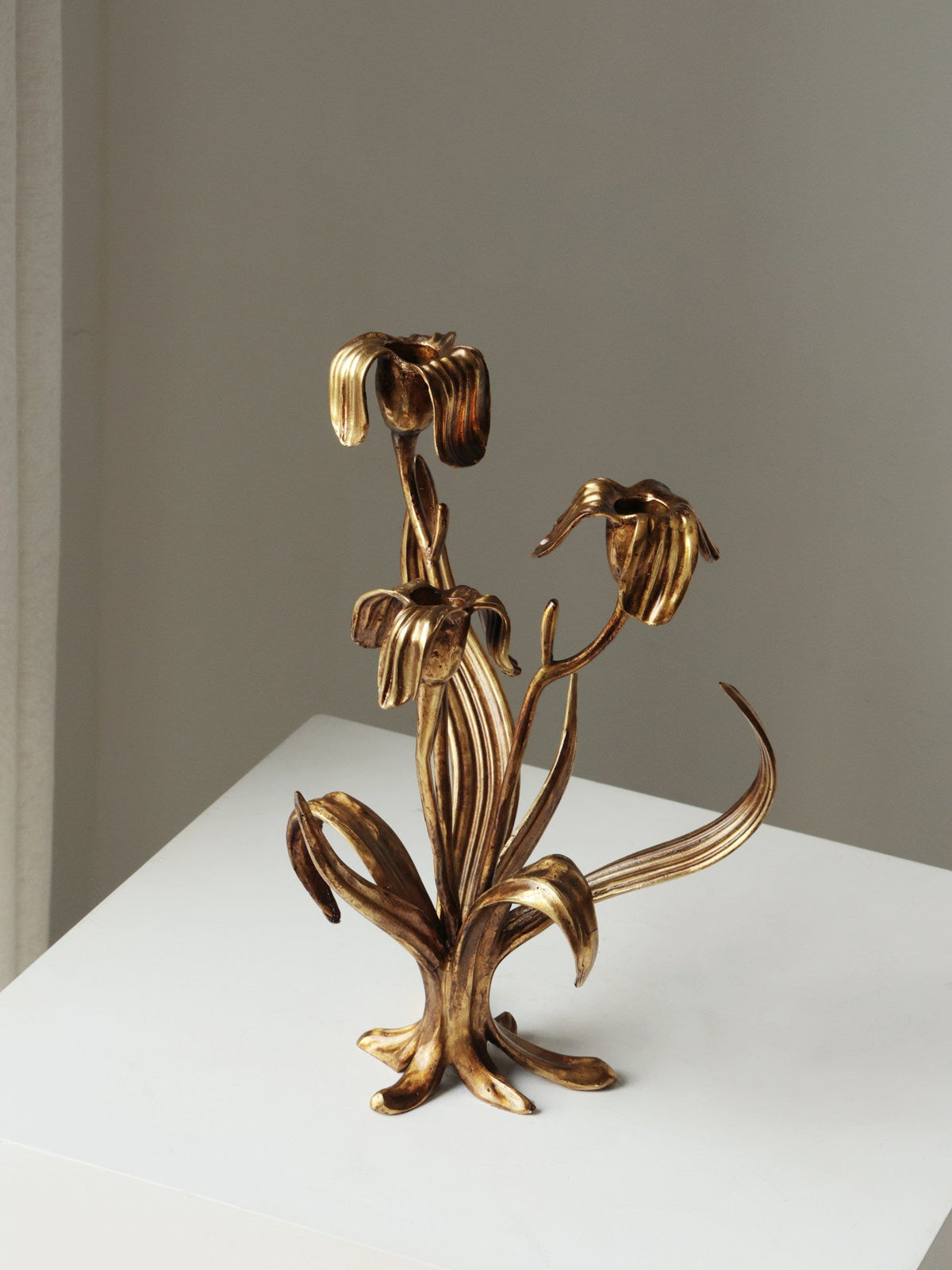 Orielle Botanical Bloom Candle Holder
