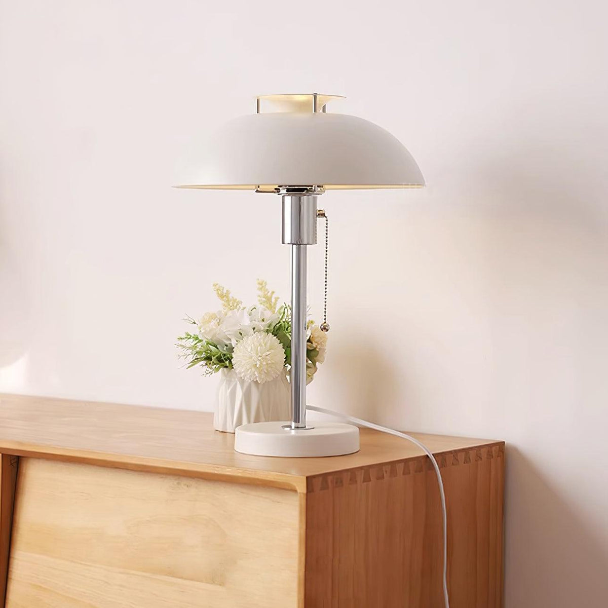 Elaelelia Table Lamp