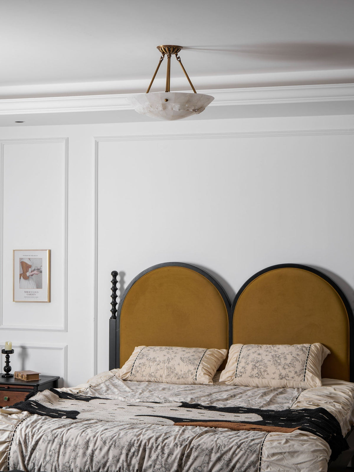 Nomen Bowl Pendant Lamp Alabaster Elegance