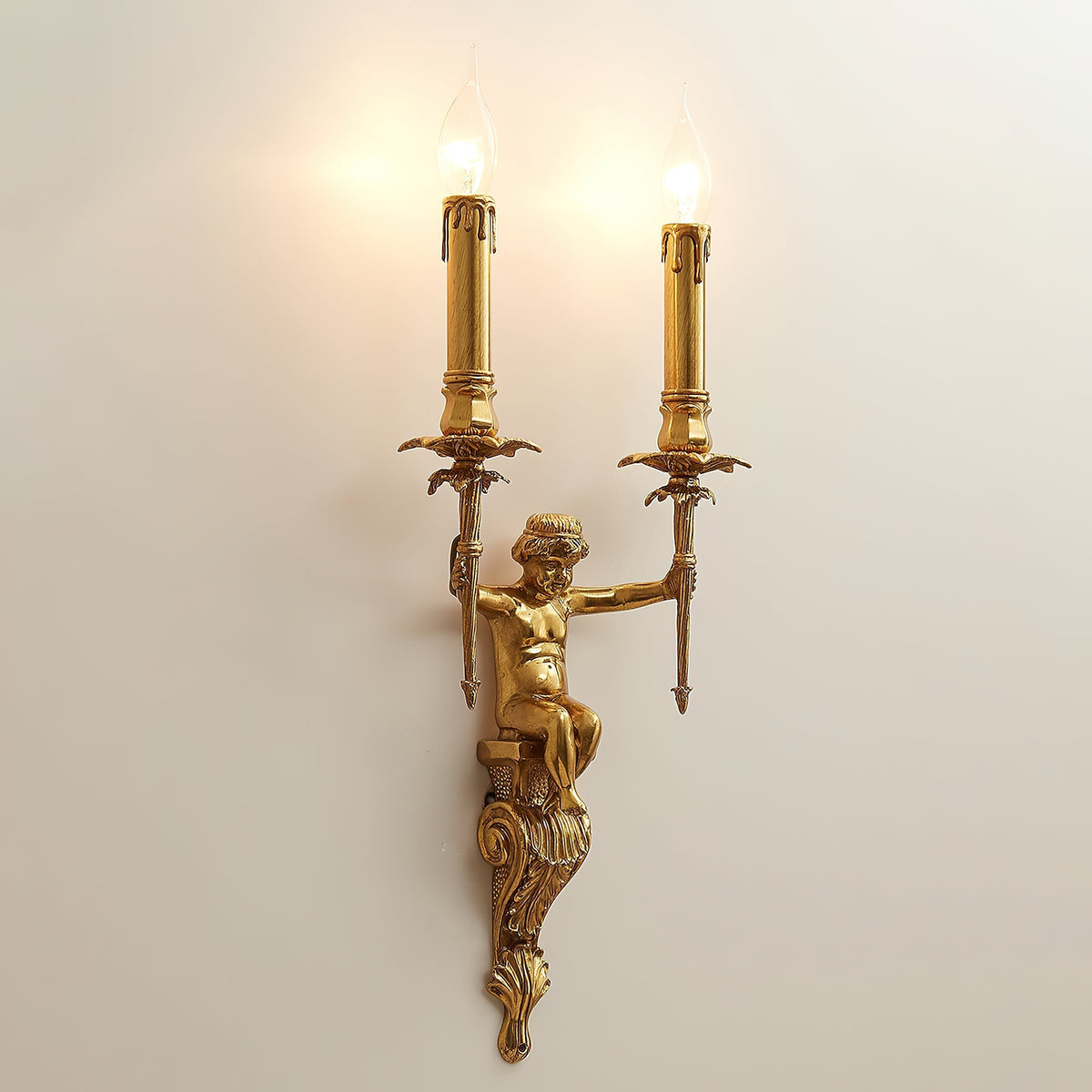 Helion Brass Wall Lamp