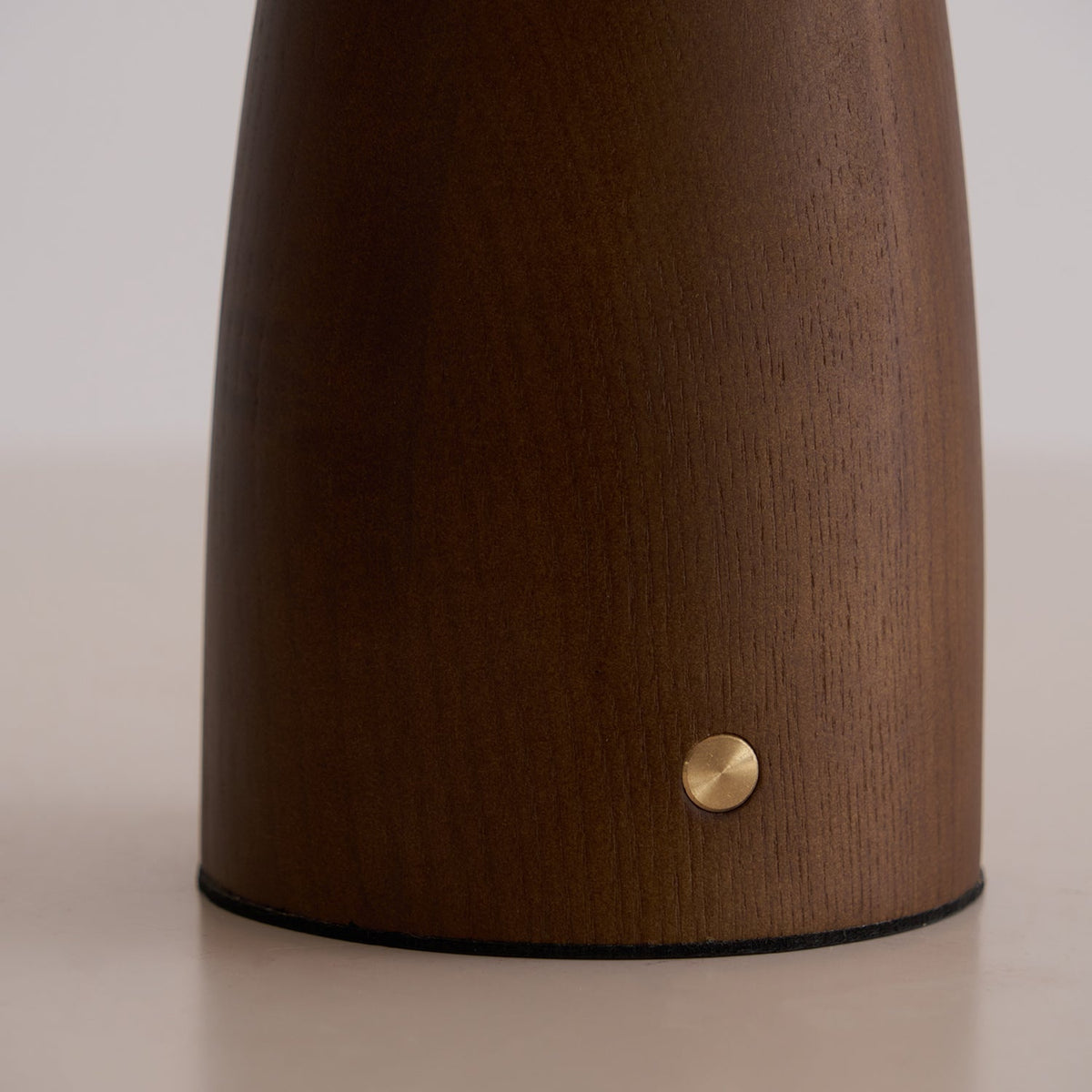 Reneriella Table Lamp