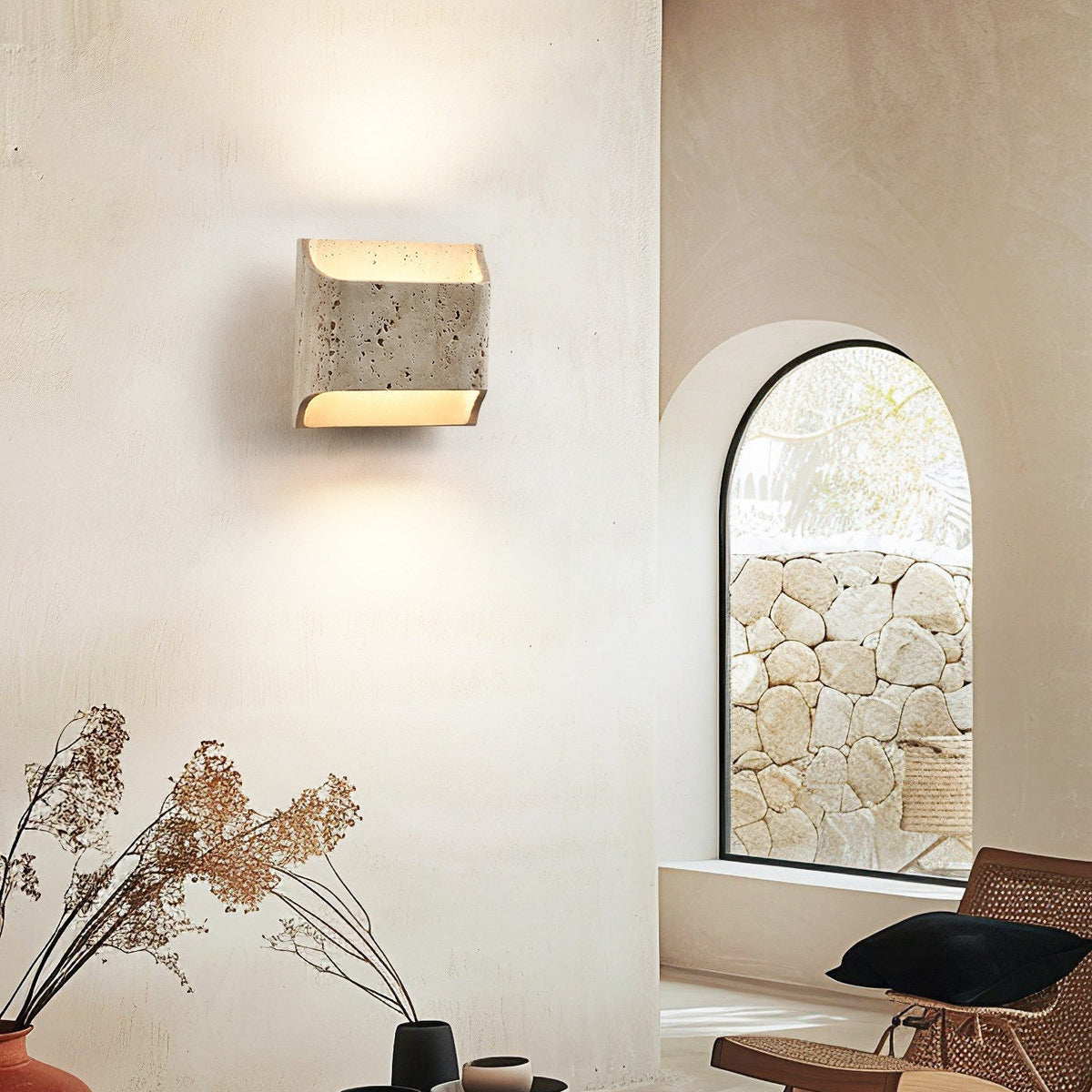 Viraoine Wall Light
