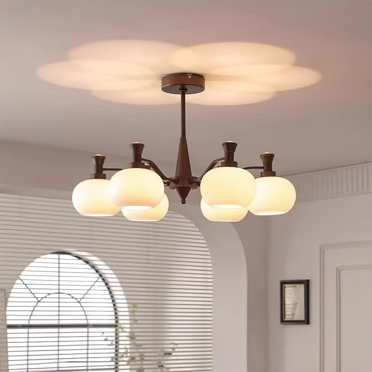 Sialy Chandelier