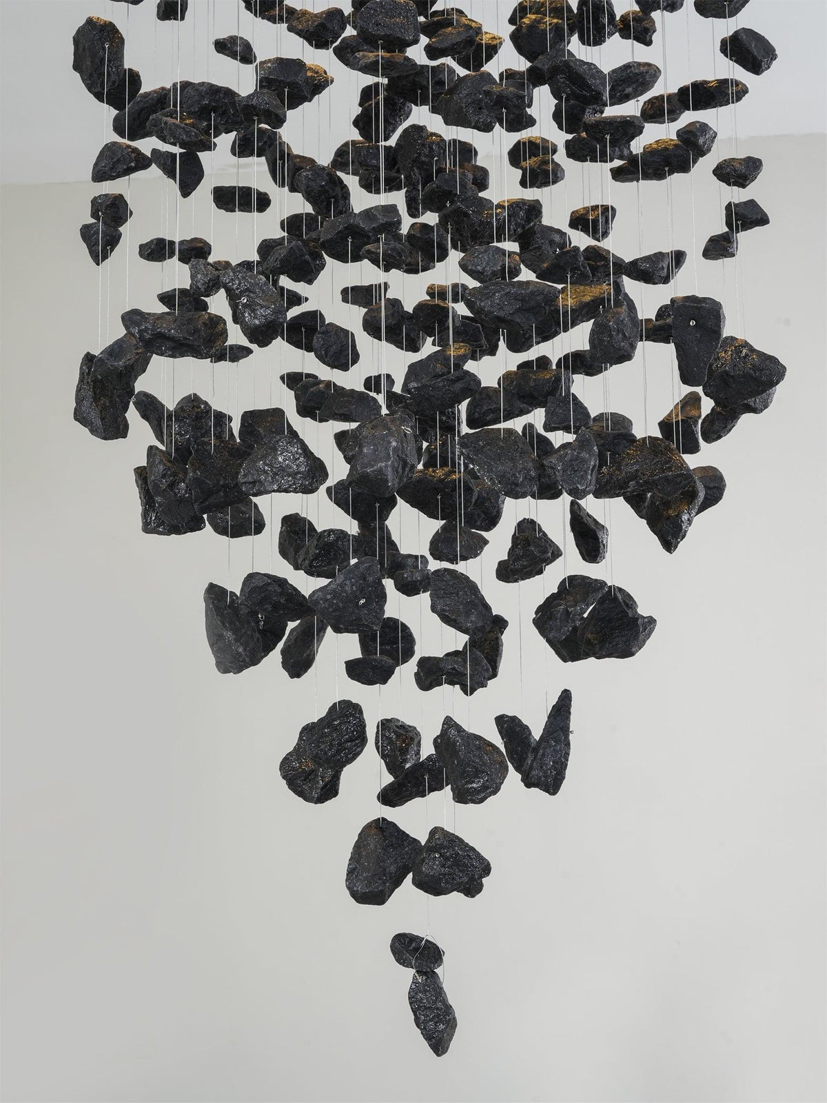 Vaelior Postmodern Luxury Black Stones Chandeliers