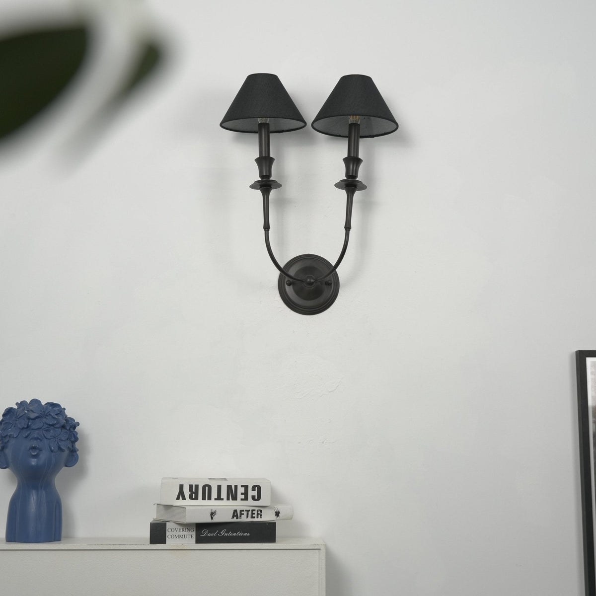 Soroaine Wall Lamp