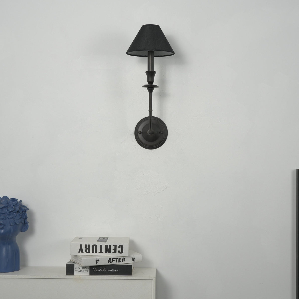 Soroaine Wall Lamp