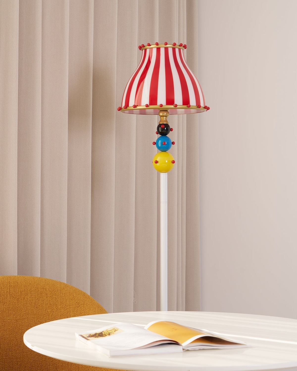 Teriaaine Floor Lamp
